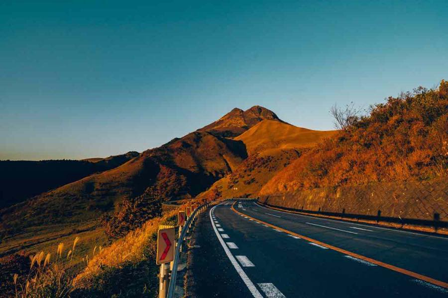 由布岳登山入り口